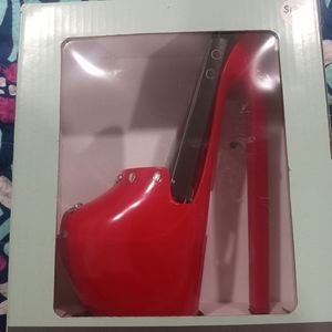 Shoe cell phone holder